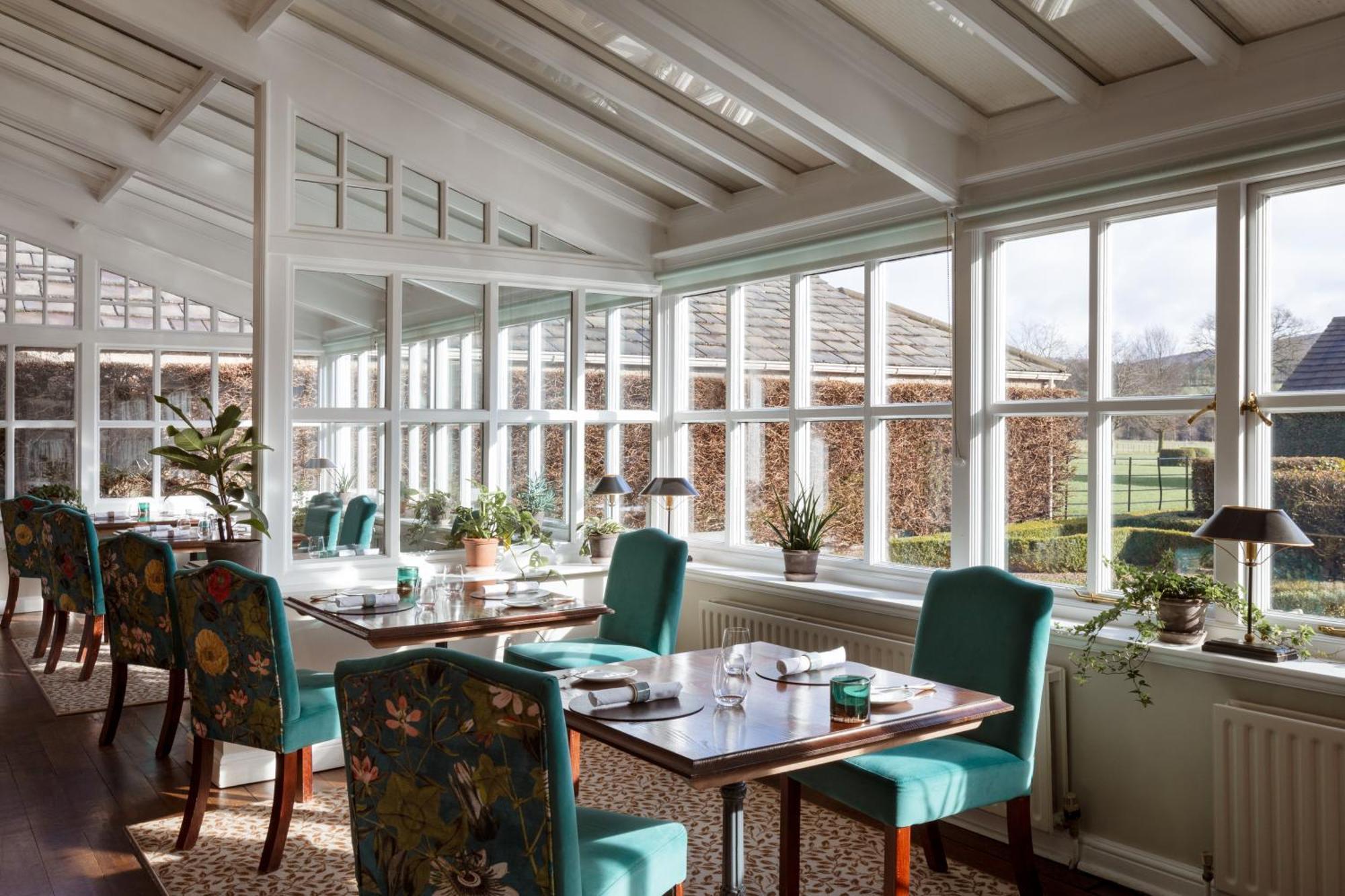 The Devonshire Arms Hotel At Болтон-Эбби Экстерьер фото