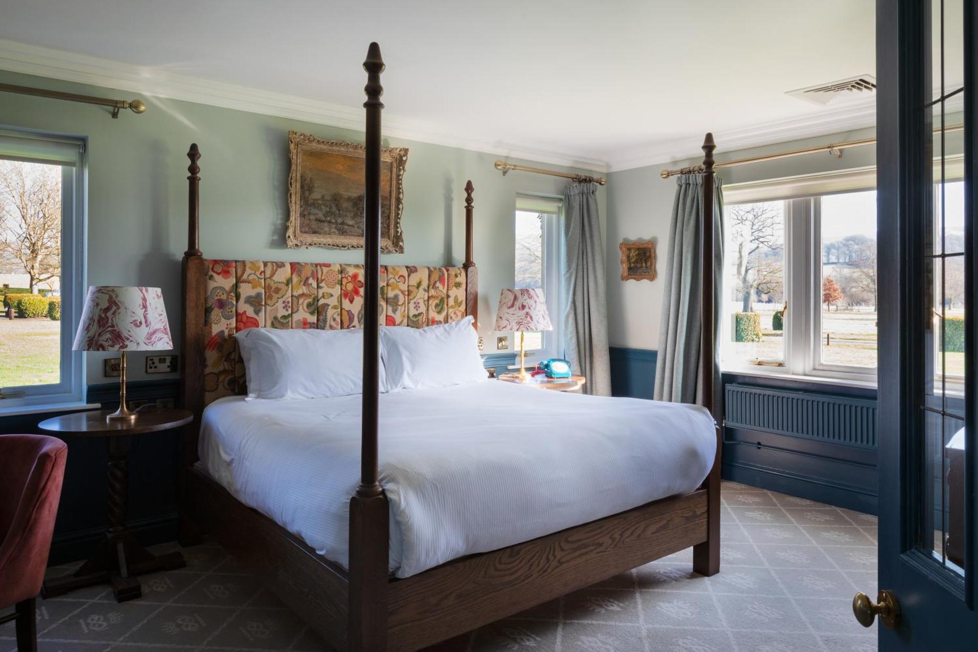 The Devonshire Arms Hotel At Болтон-Эбби Экстерьер фото