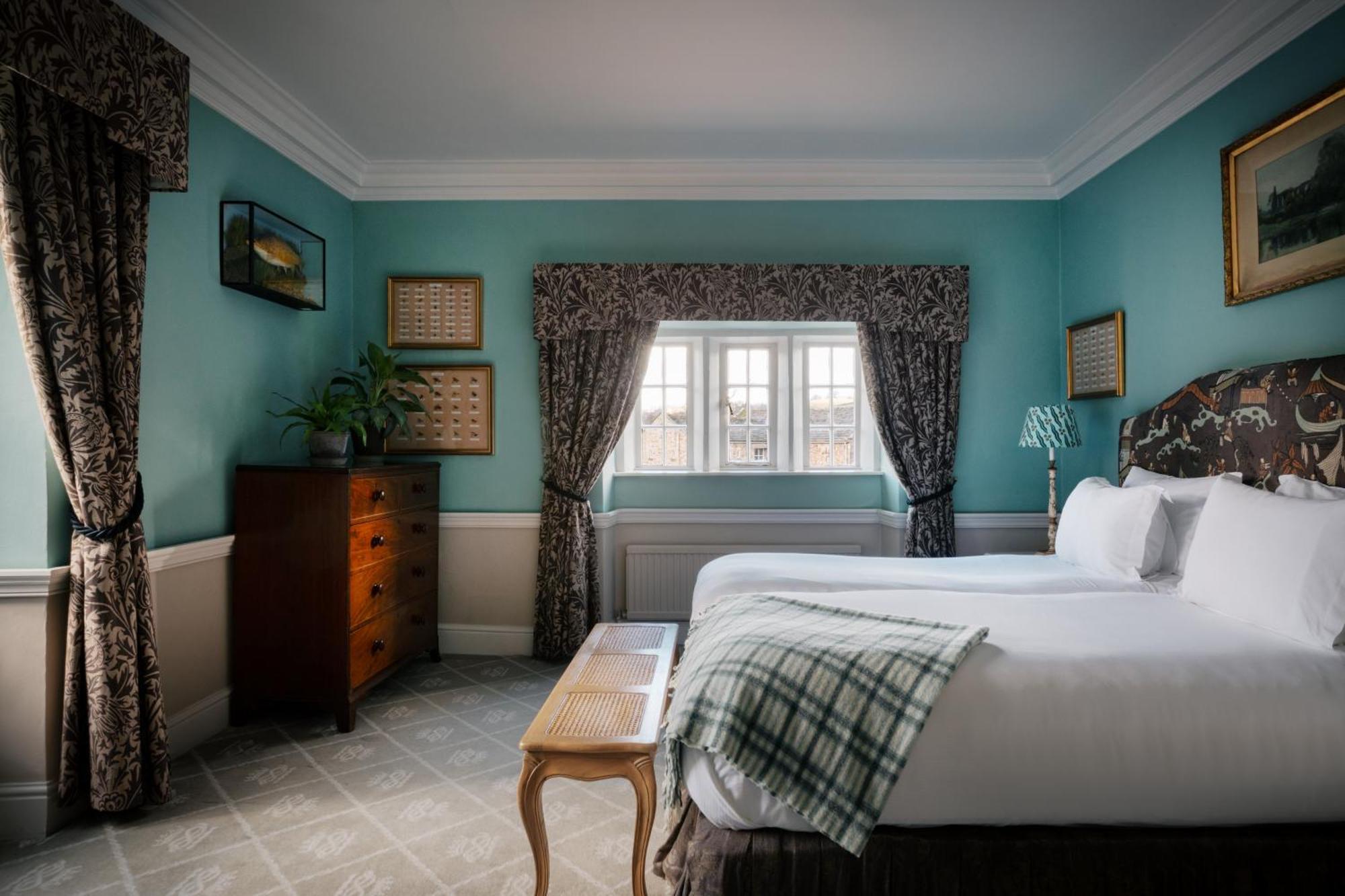 The Devonshire Arms Hotel At Болтон-Эбби Экстерьер фото
